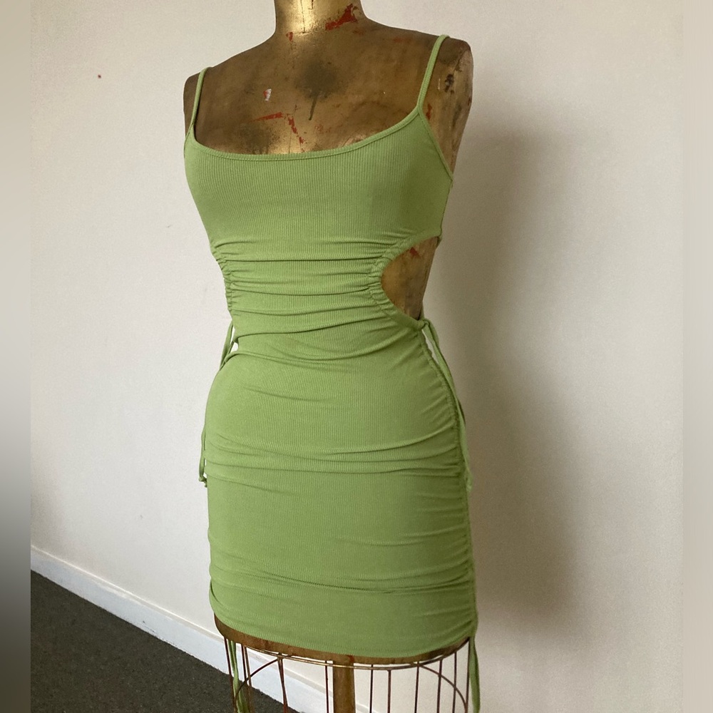 Green ribbed stretchy green keyhole dress with adjustable ties